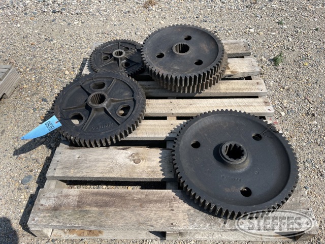 Ball gears off of Oliver tractors